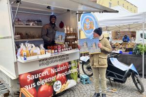 Impression Vorverkauf Erding Wochenmarkt 11 11 21